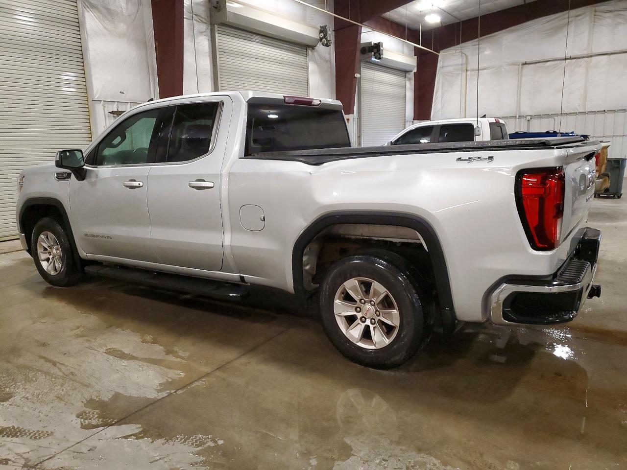 2019 GMC SIERRA K1500 SLE photo 5