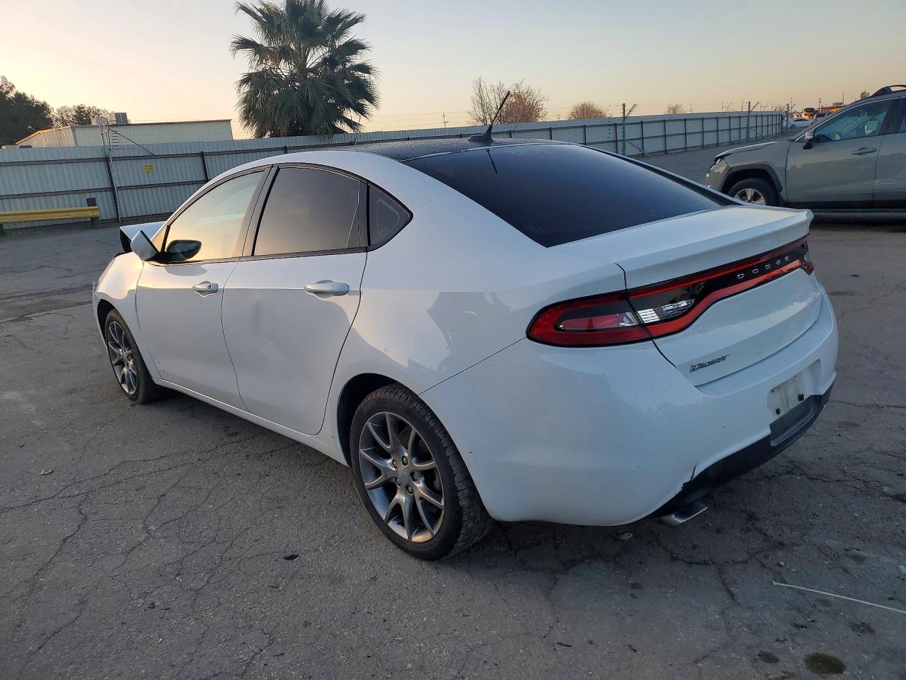 2015 DODGE DART SXT photo 3