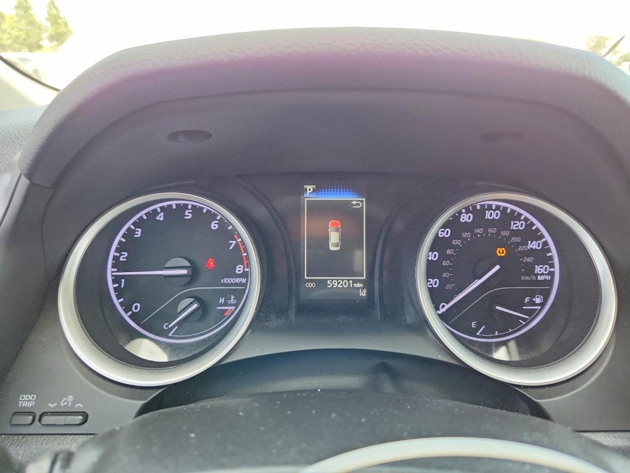 2022 TOYOTA CAMRY LE photo 9