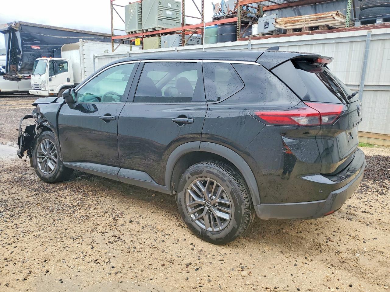 2024 NISSAN ROGUE S photo 2