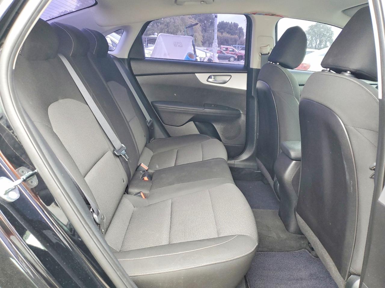 2023 KIA FORTE LX photo 37