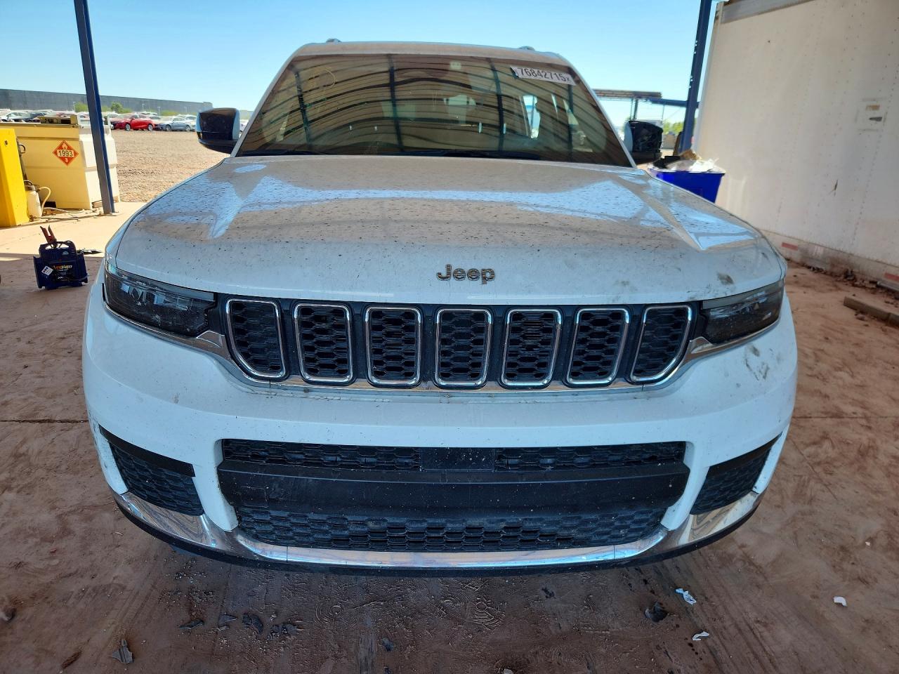 2023 JEEP GRAND CHEROKEE L LAREDO photo 5