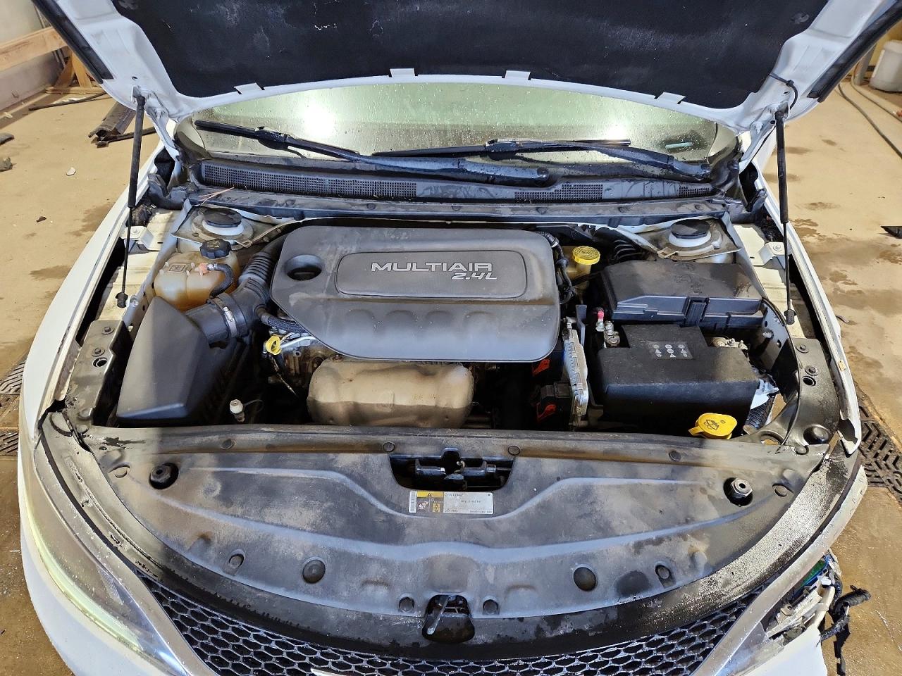 2015 CHRYSLER 200 LIMITED photo 21