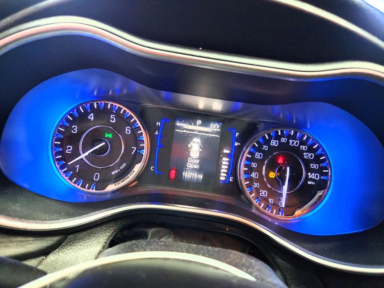 2015 CHRYSLER 200 LIMITED photo 17