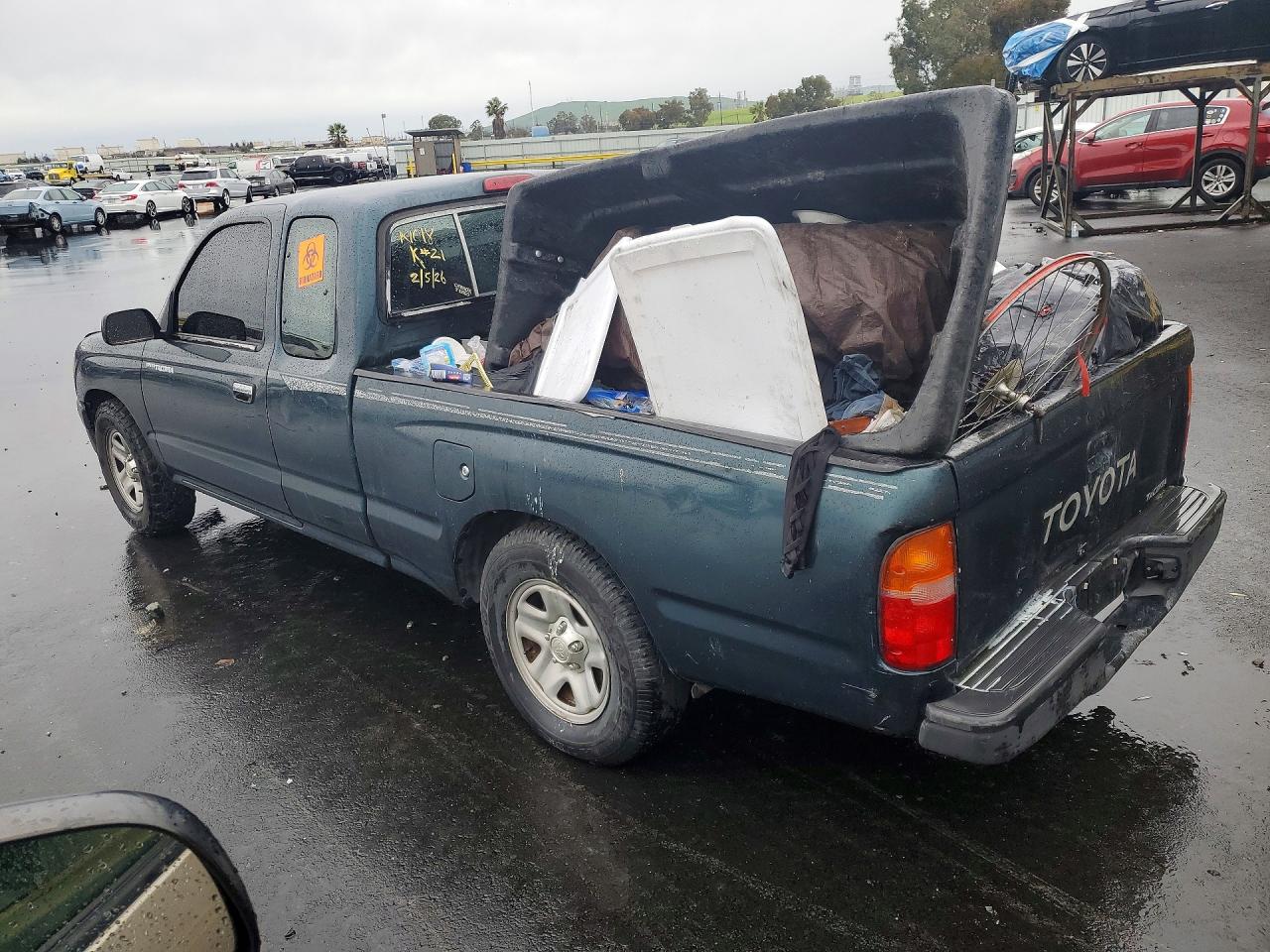 1996 TOYOTA TACOMA XTRACAB photo 2