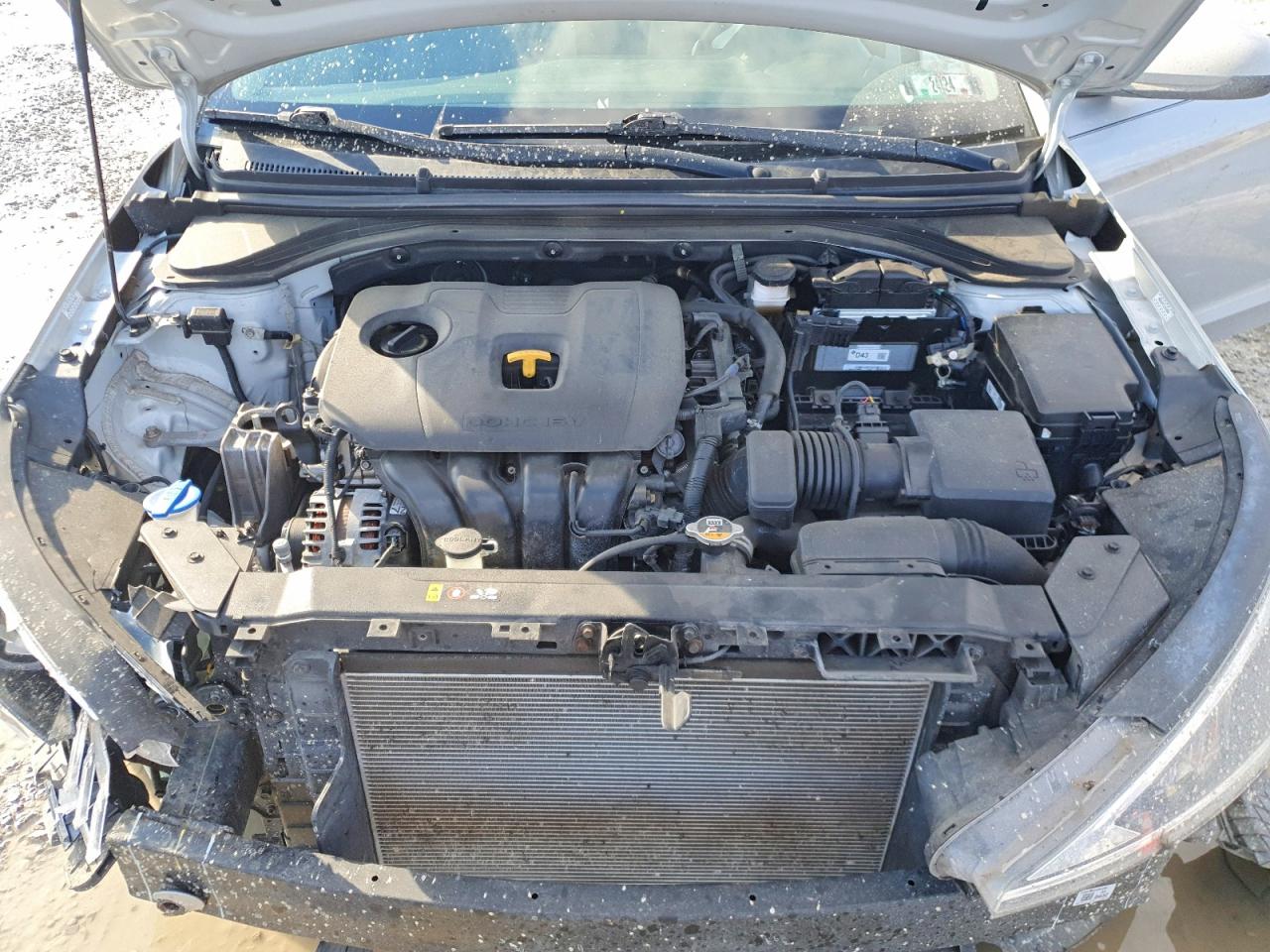 2020 HYUNDAI ELANTRA SE photo 21
