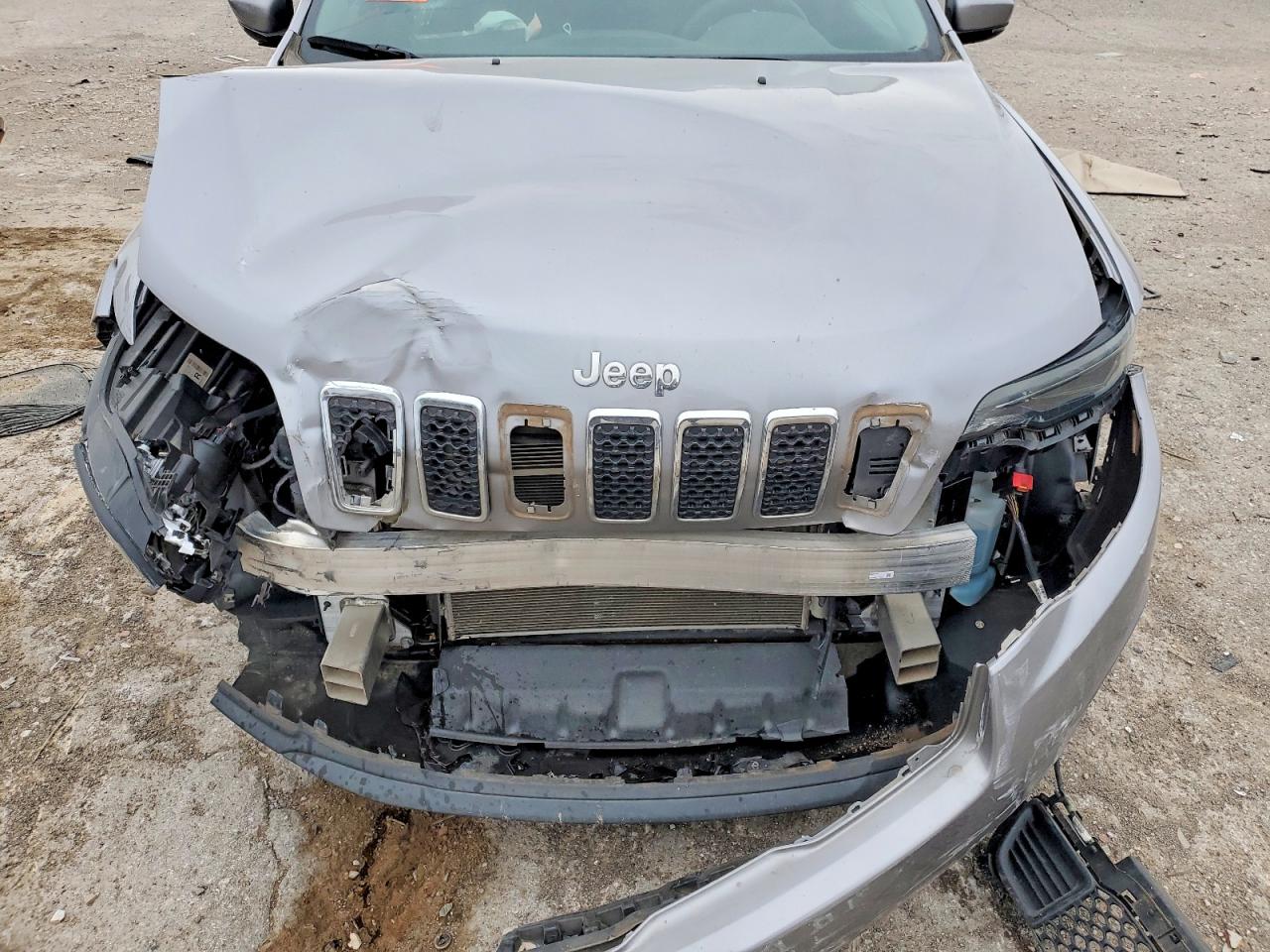 2021 JEEP CHEROKEE LATITUDE photo 34
