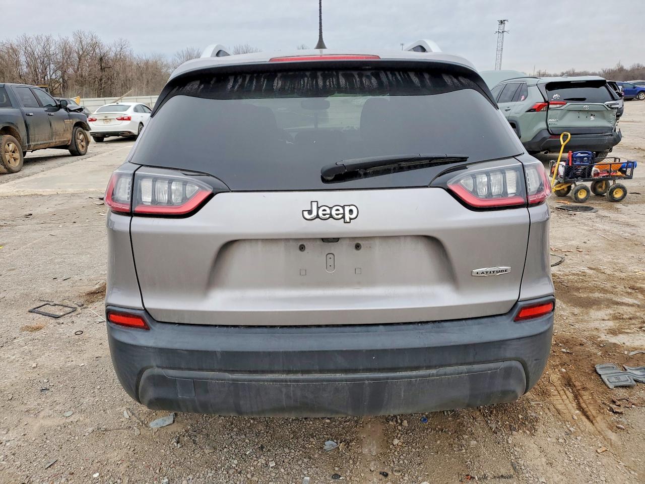 2021 JEEP CHEROKEE LATITUDE photo 16