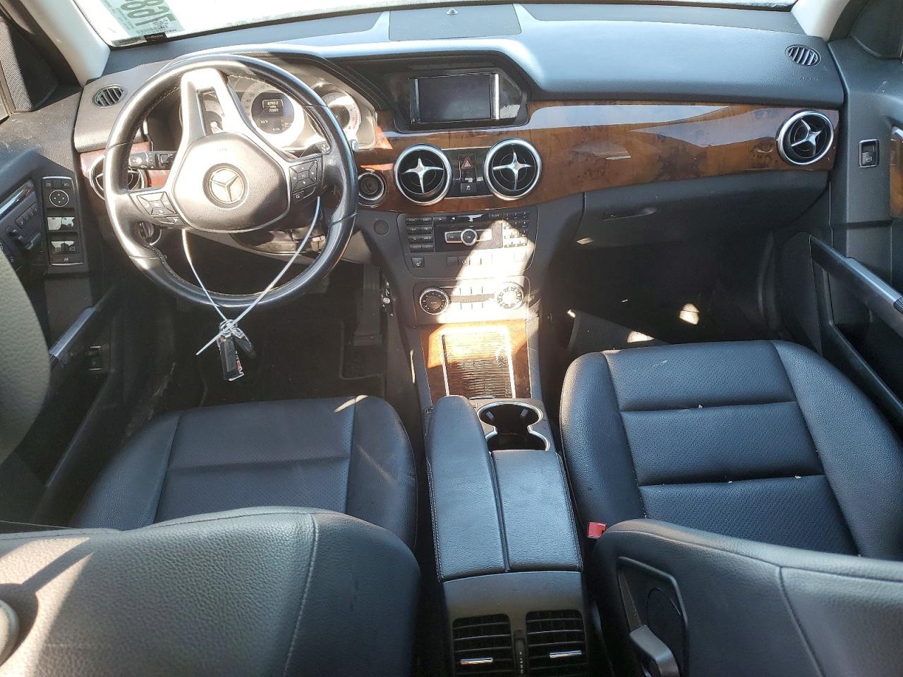 2015 MERCEDES-BENZ GLK 350 4MATIC photo 8