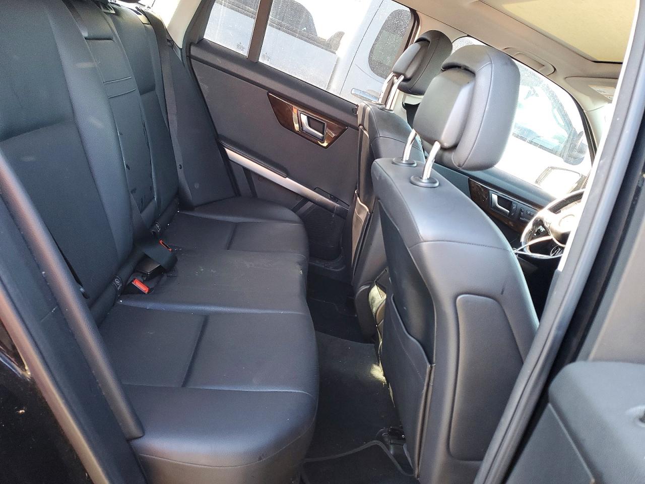 2015 MERCEDES-BENZ GLK 350 4MATIC photo 11