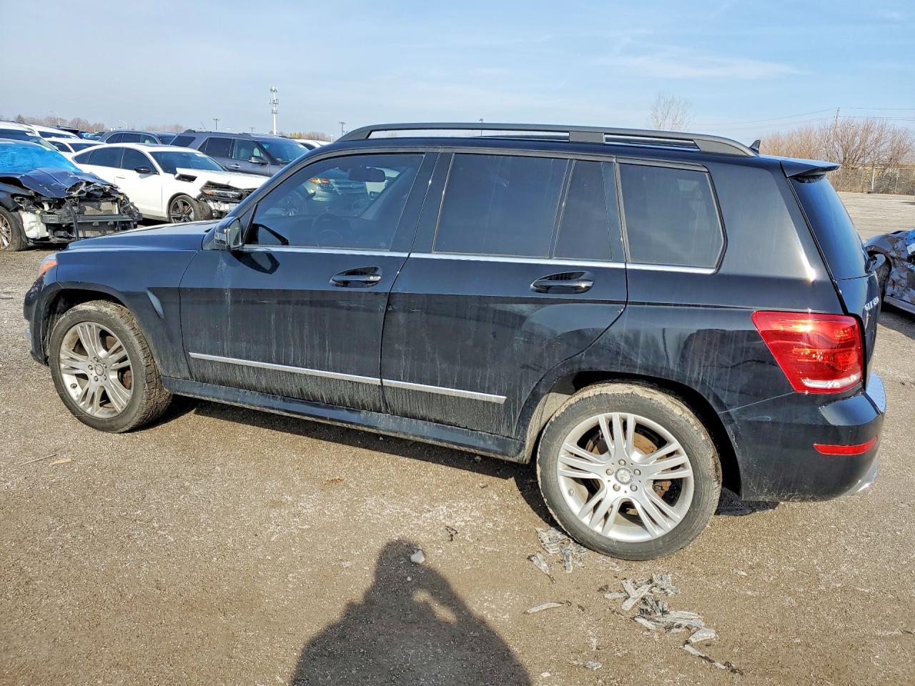 2015 MERCEDES-BENZ GLK 350 4MATIC photo 2