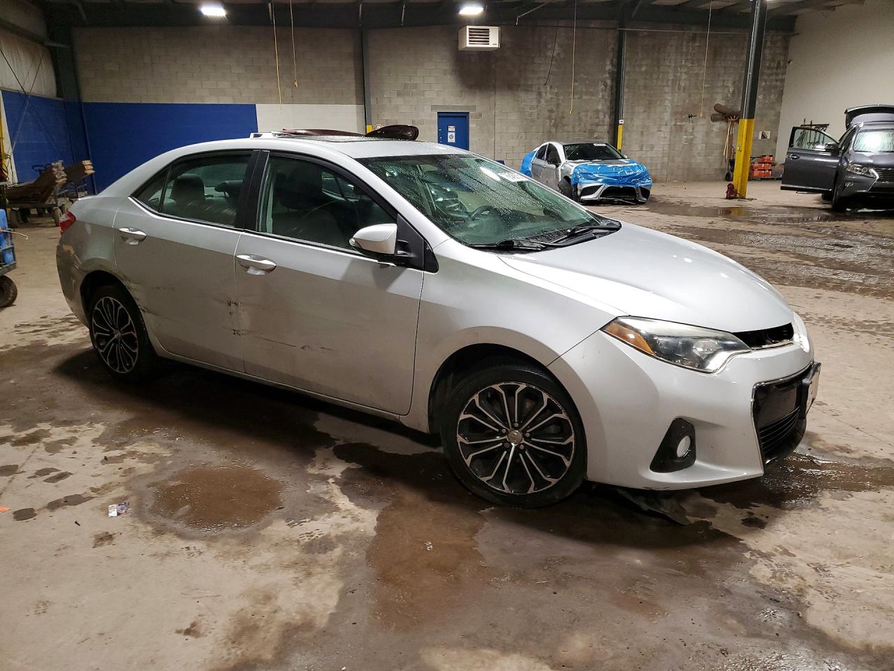 2015 TOYOTA COROLLA S PLUS photo 4
