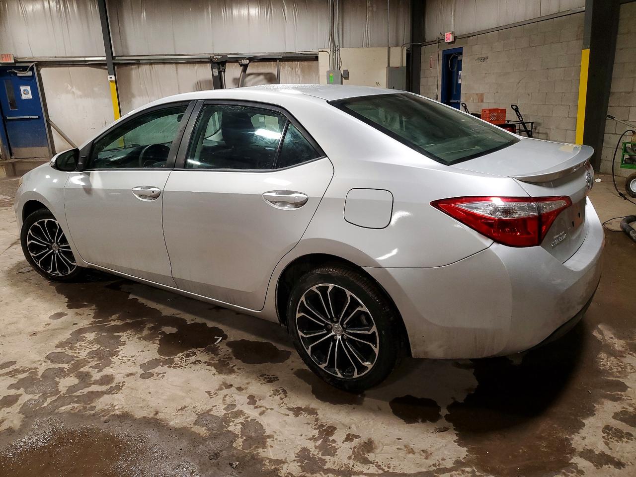2015 TOYOTA COROLLA S PLUS photo 2