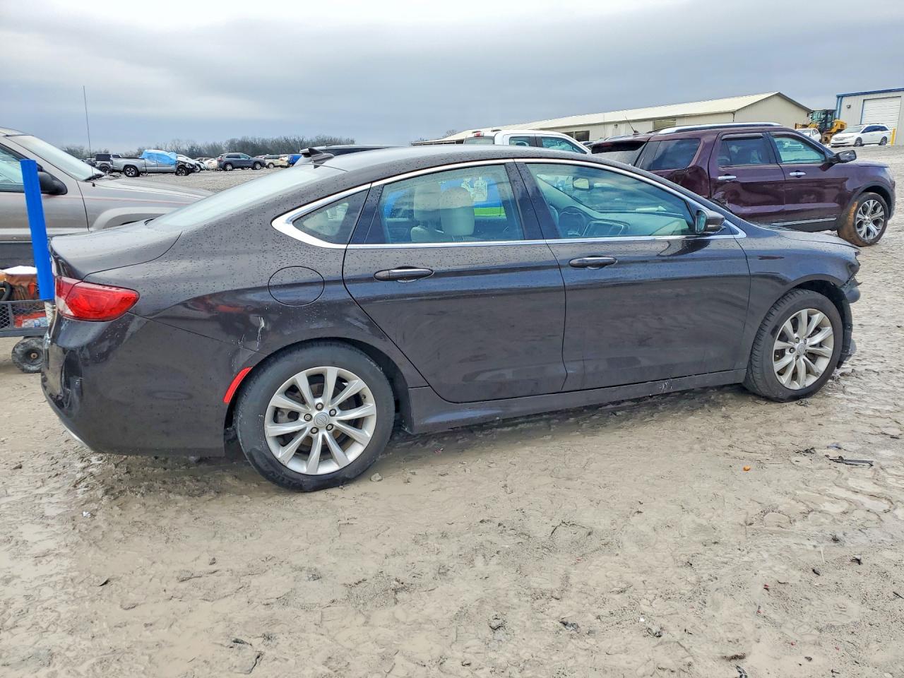 2015 CHRYSLER 200 C photo 3