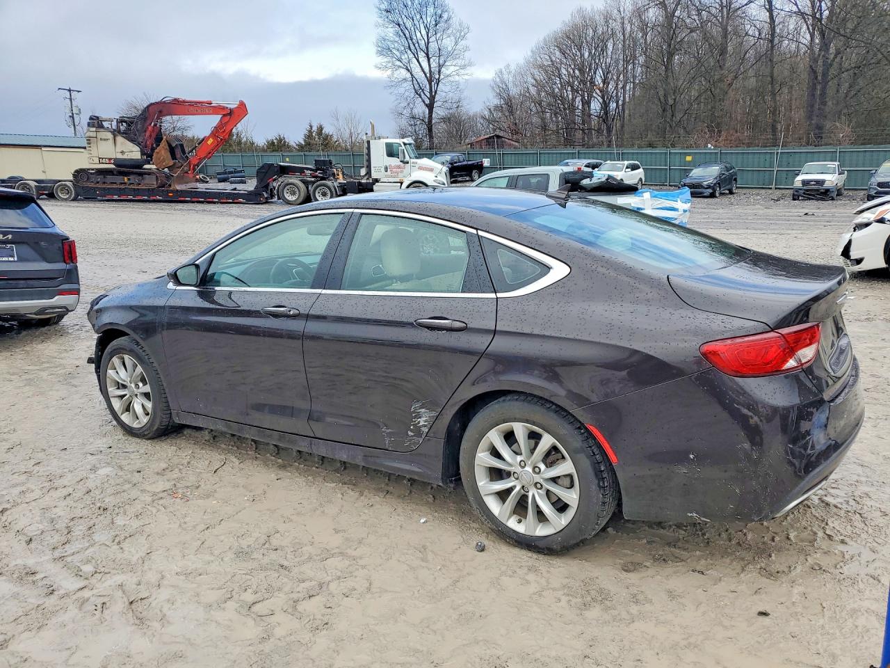 2015 CHRYSLER 200 C photo 2