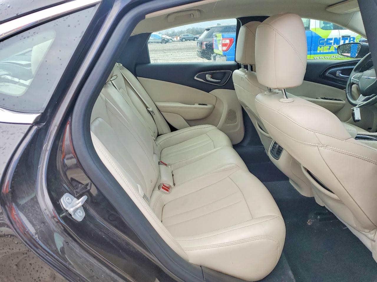 2015 CHRYSLER 200 C photo 10
