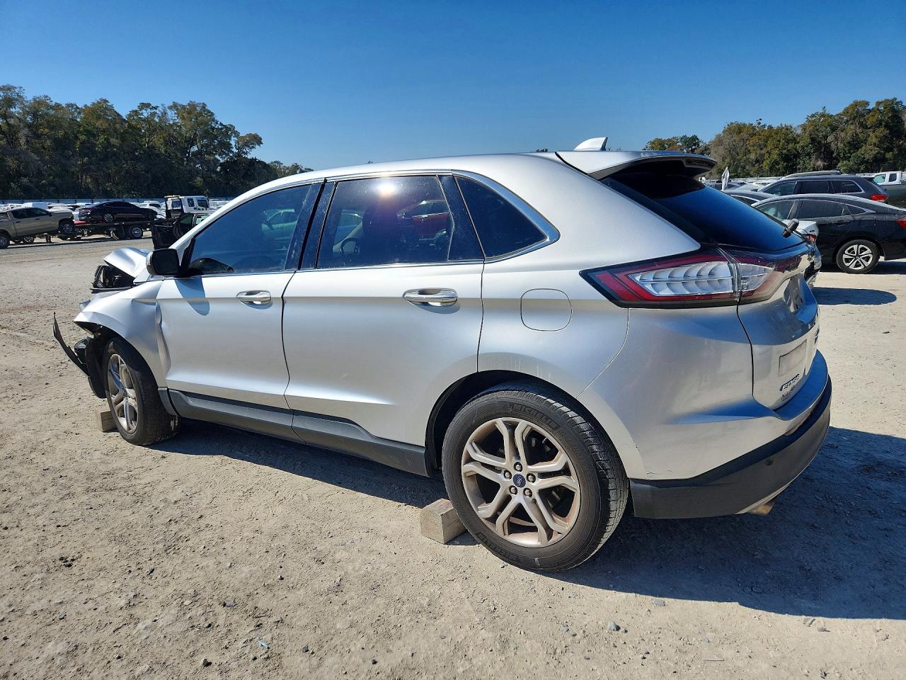 2017 FORD EDGE TITANIUM photo 2