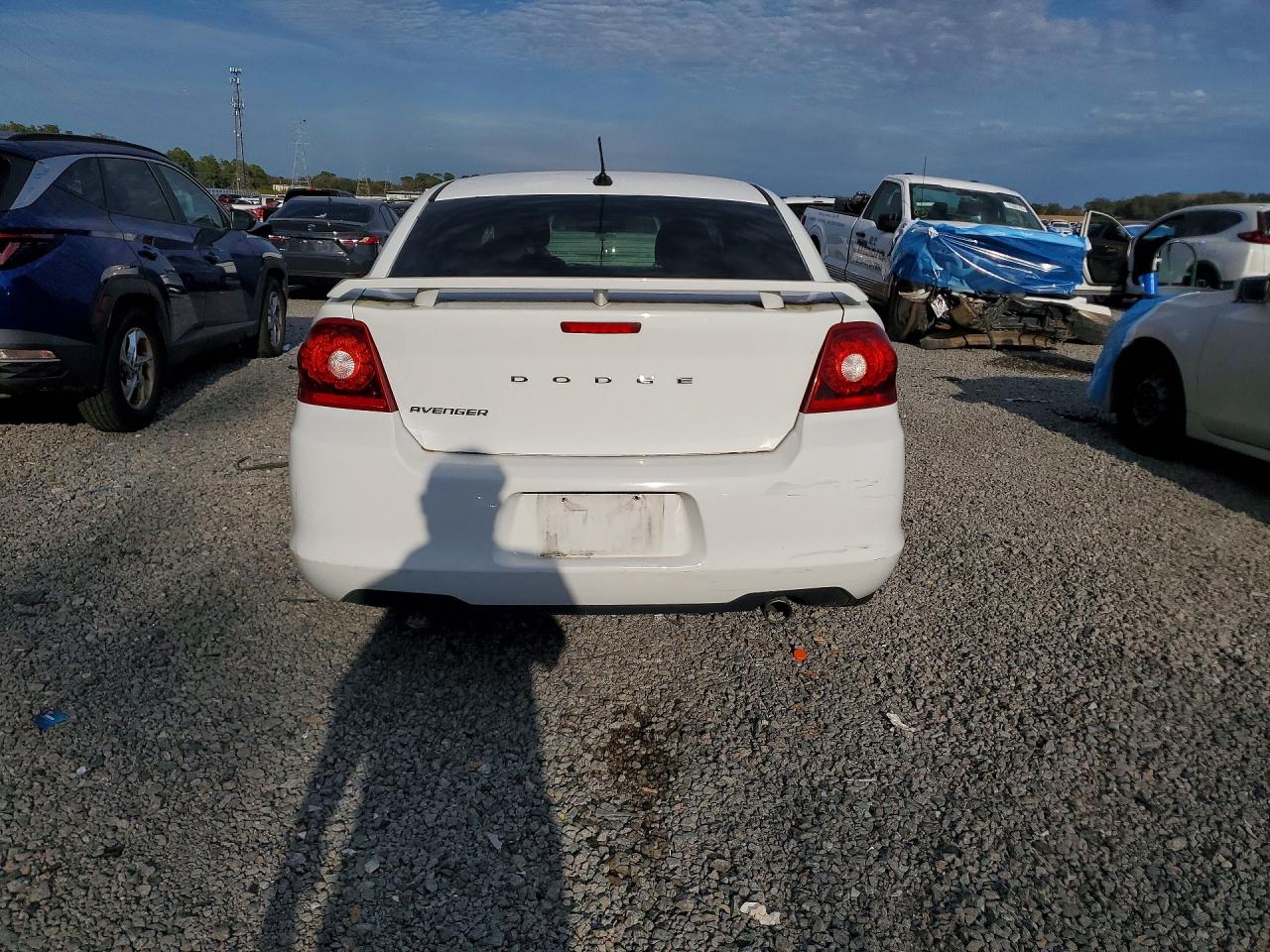 2011 DODGE AVENGER MAINSTREET photo 11