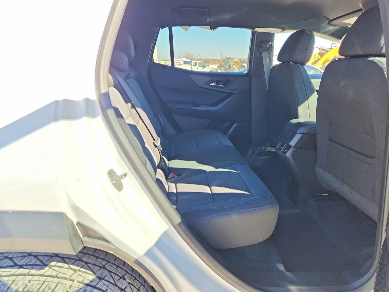 2026 CHEVROLET EQUINOX LT photo 21