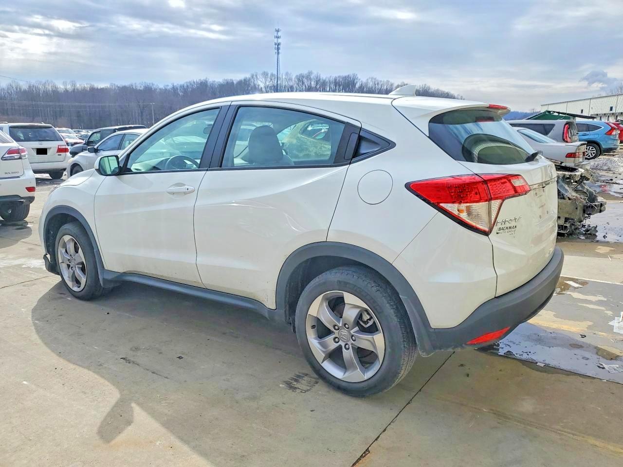 2021 HONDA HR-V LX photo 2