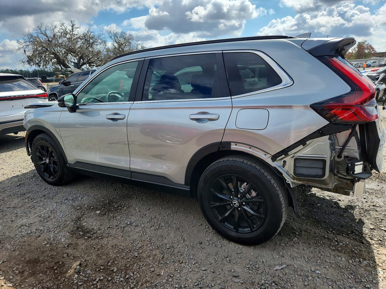 2025 HONDA CR-V SPORT-L photo 5