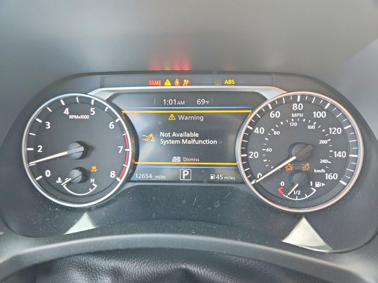 2024 NISSAN SENTRA SR photo 9