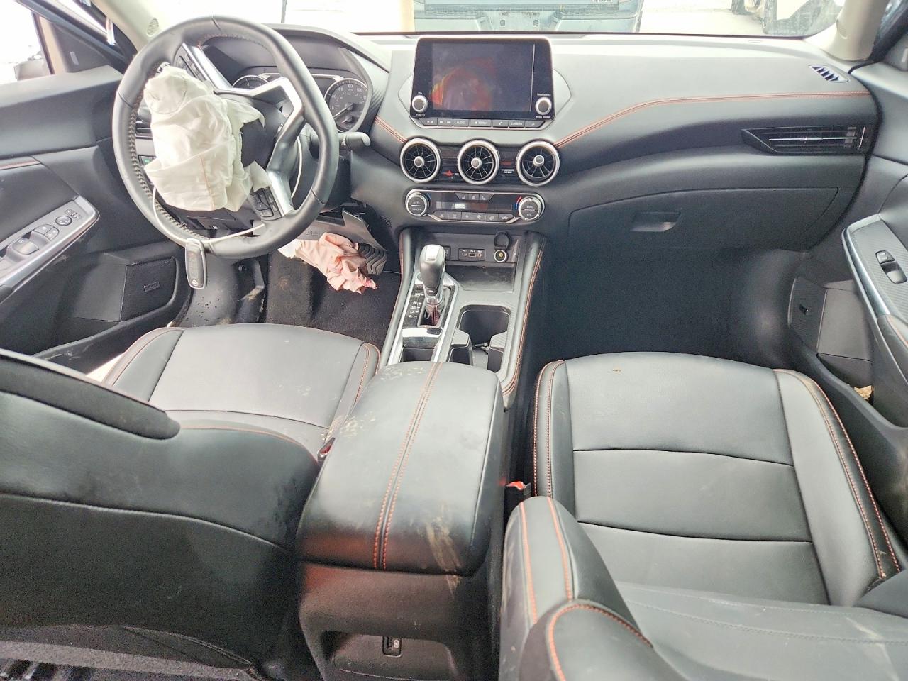 2024 NISSAN SENTRA SR photo 8