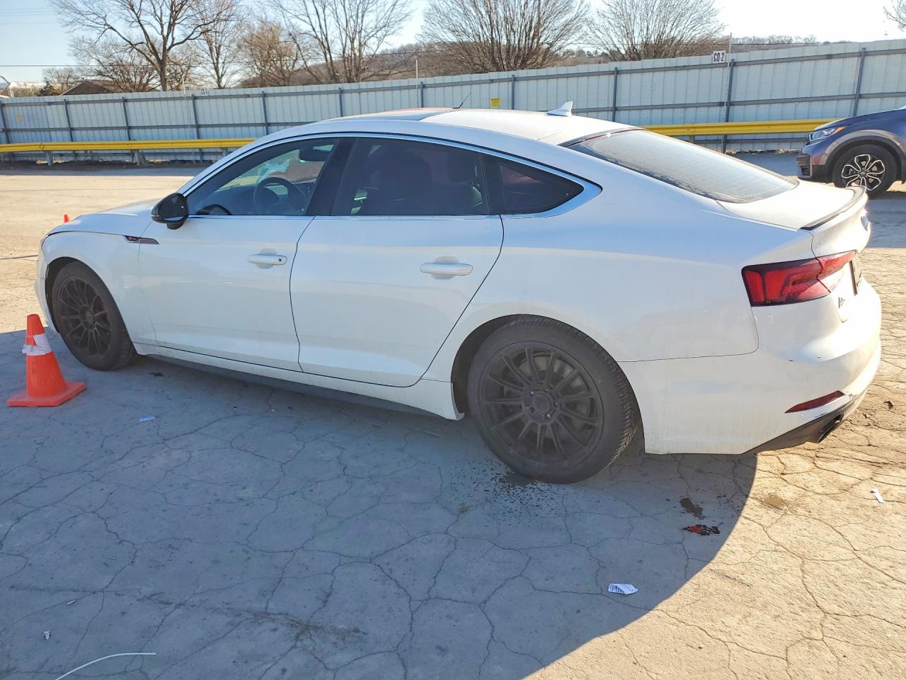 2019 AUDI A5 PREMIUM S LINE photo 2