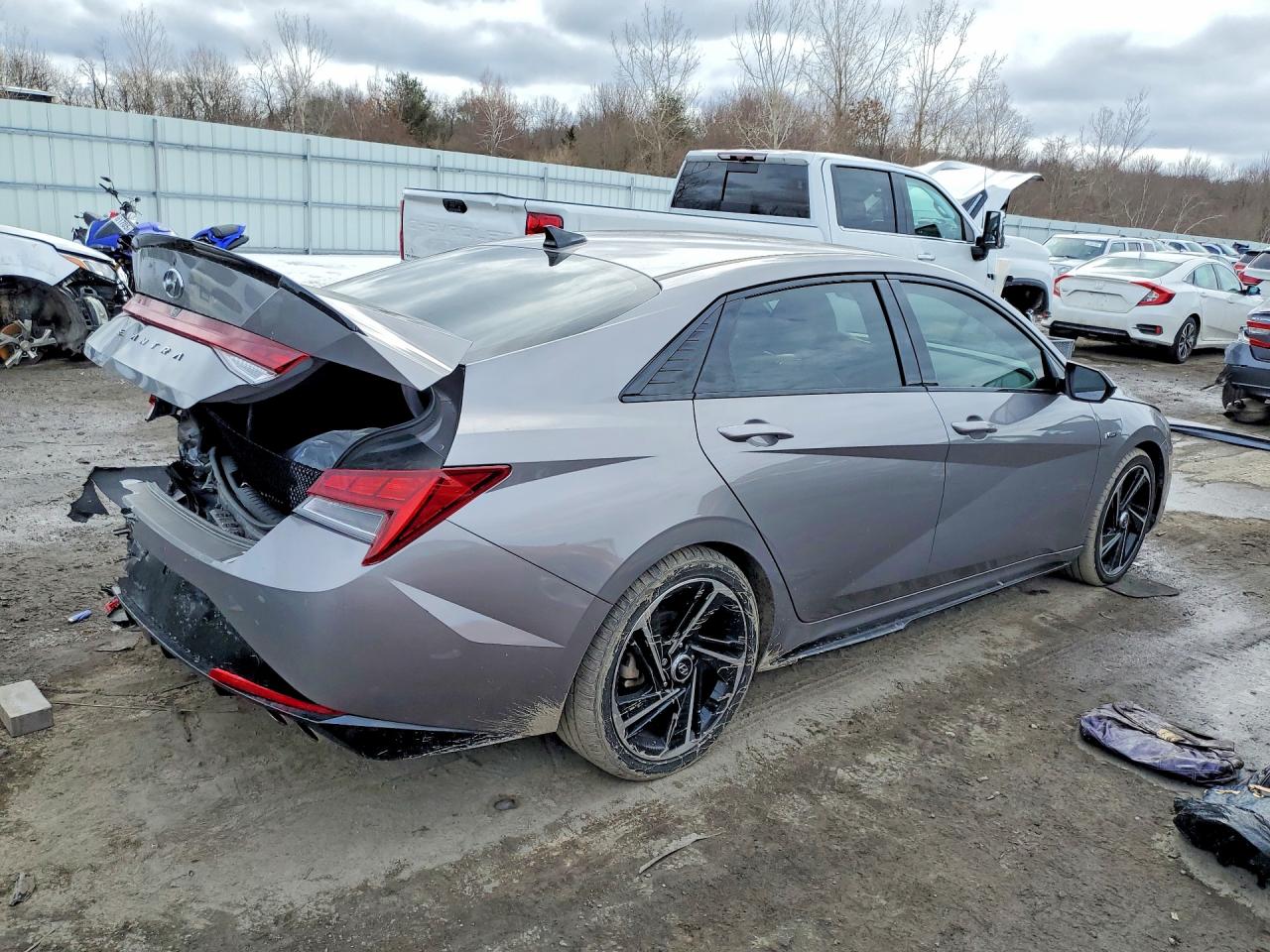 2023 HYUNDAI ELANTRA N LINE photo 3