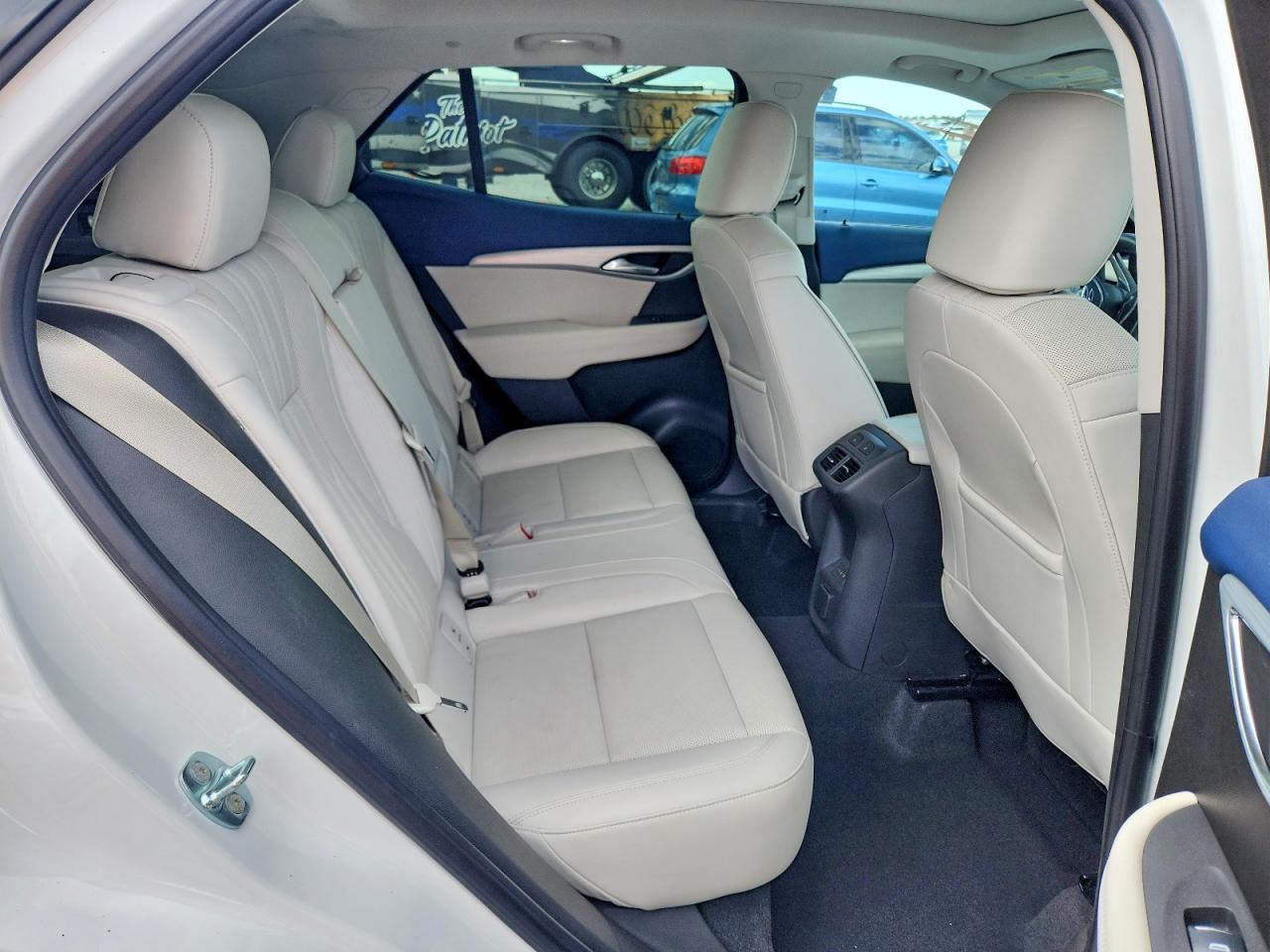 2024 BUICK ENVISION AVENIR photo 10