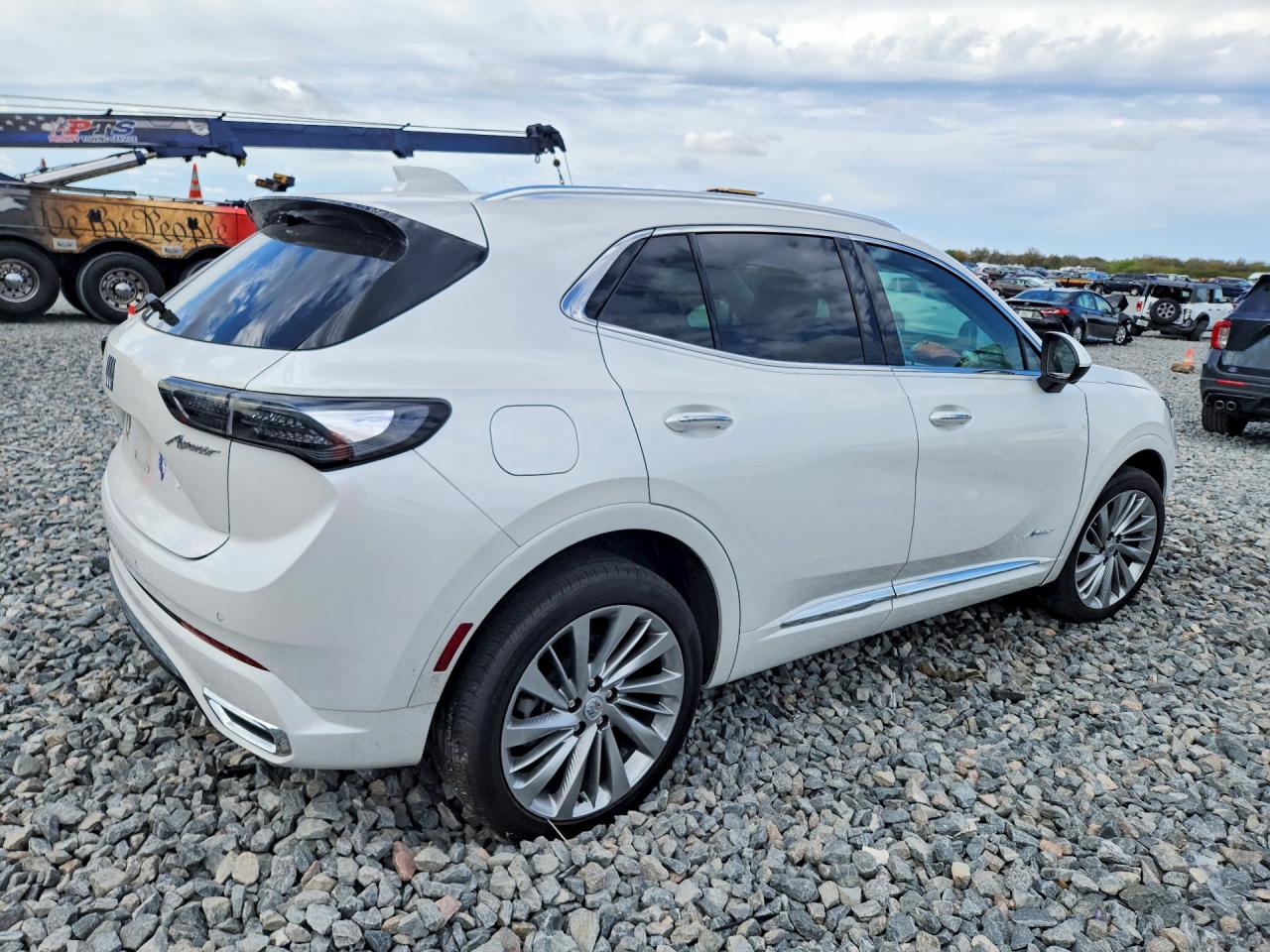 2024 BUICK ENVISION AVENIR photo 3