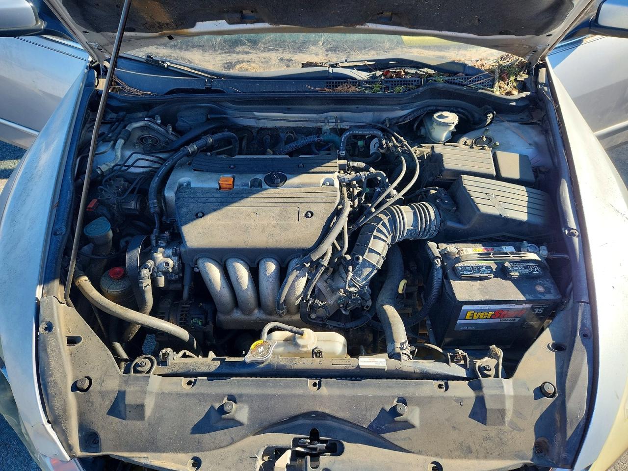2004 HONDA ACCORD LX photo 11