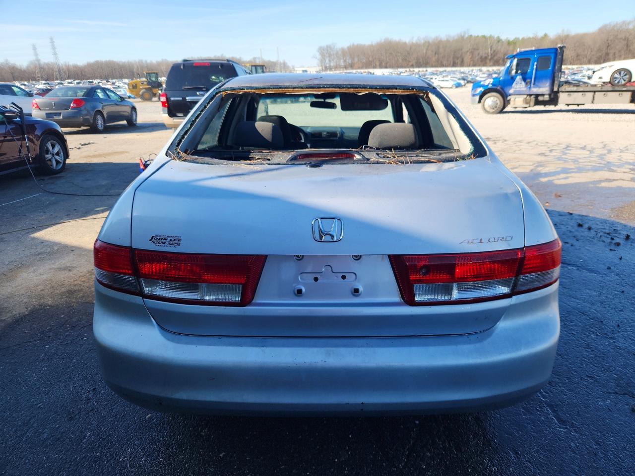 2004 HONDA ACCORD LX photo 6