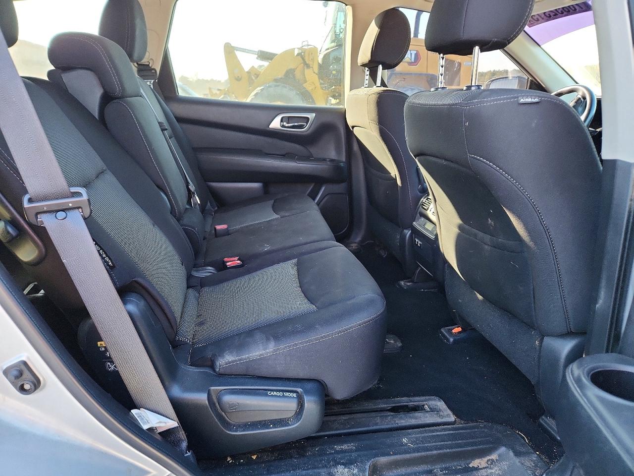 2020 NISSAN PATHFINDER SV photo 11