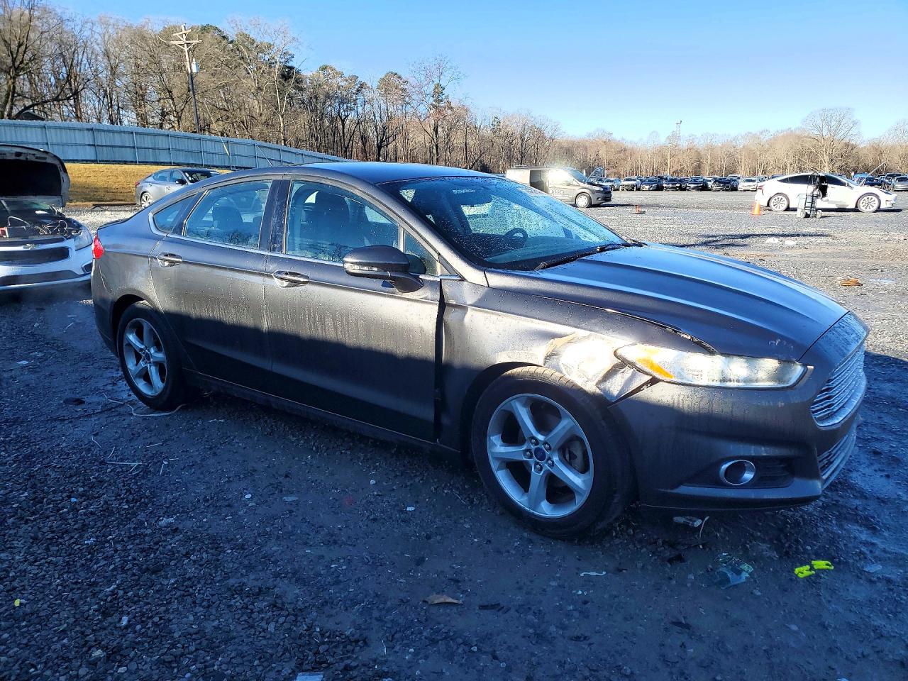 2016 FORD FUSION SE photo 4