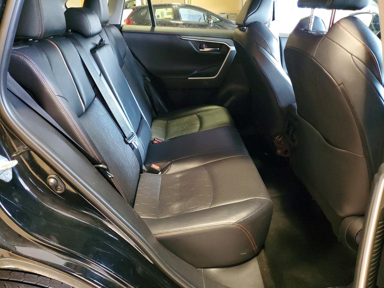 2019 TOYOTA RAV4 ADVENTURE photo 11
