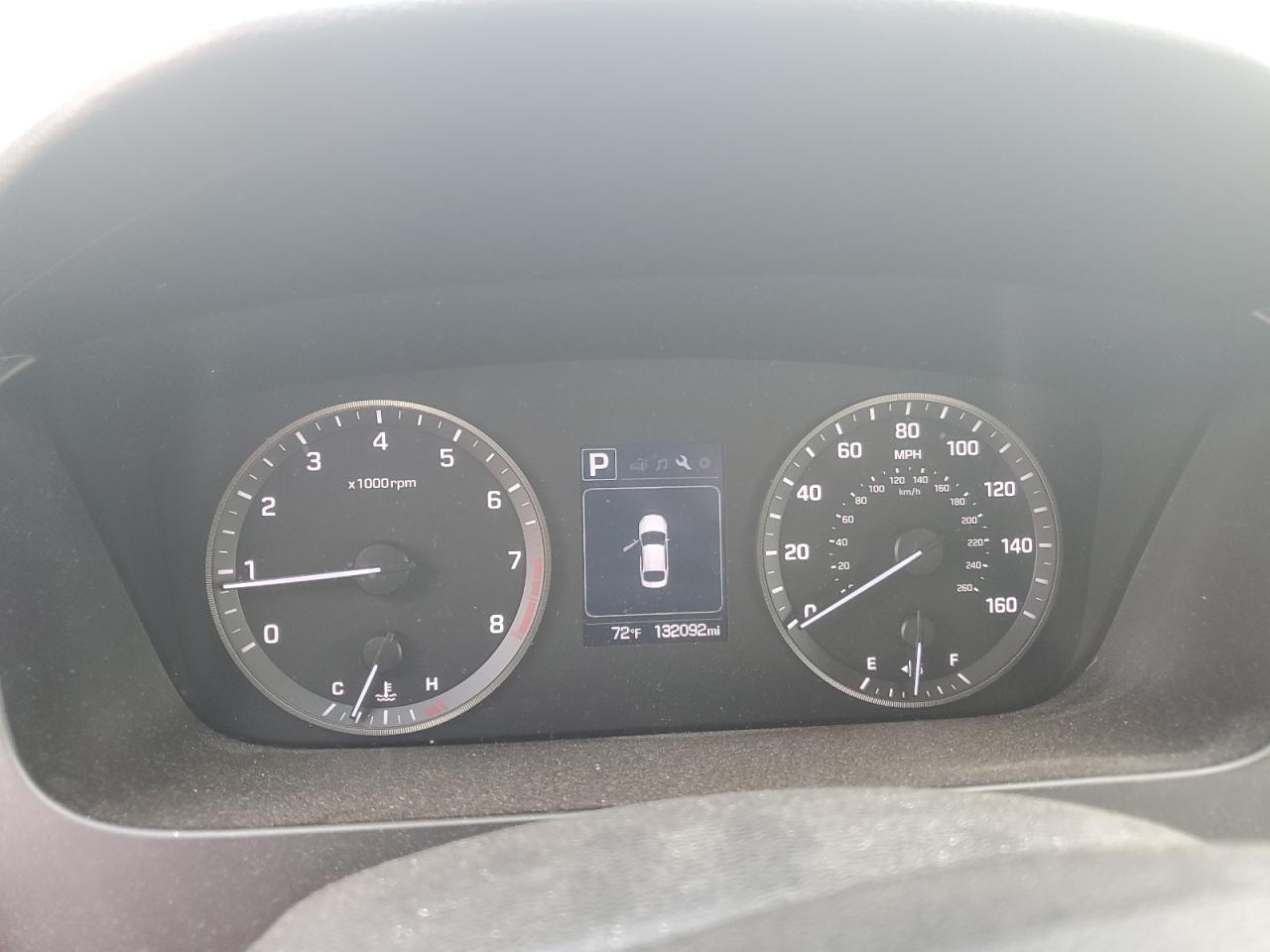 2017 HYUNDAI SONATA SE photo 9