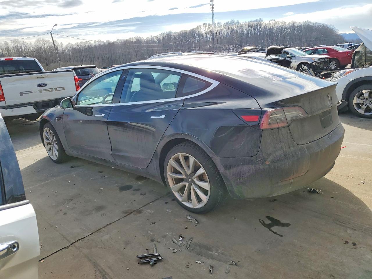 2018 TESLA MODEL 3 photo 3