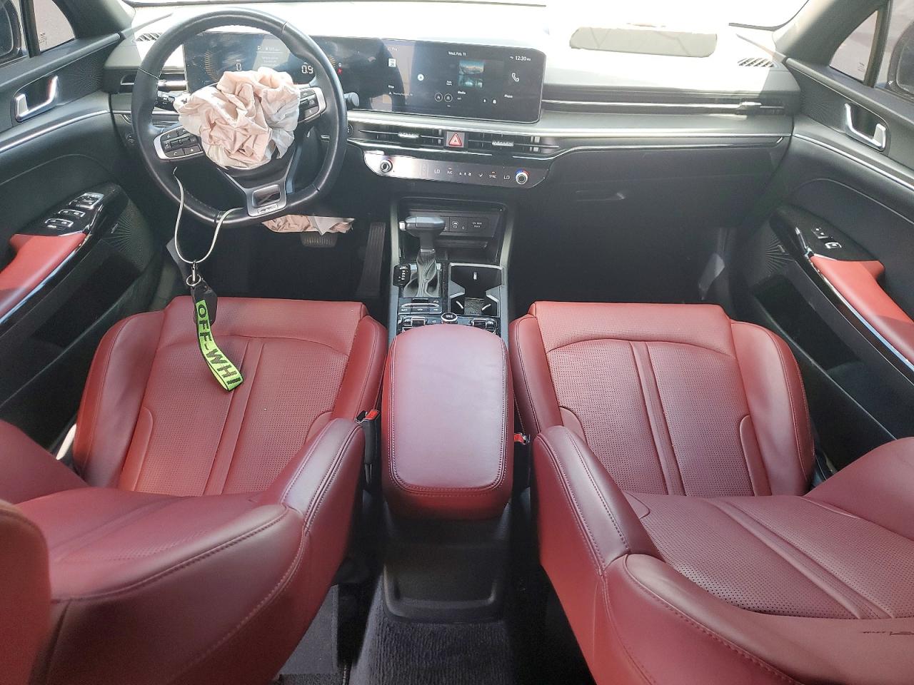 2025 KIA K5 GT LINE photo 15