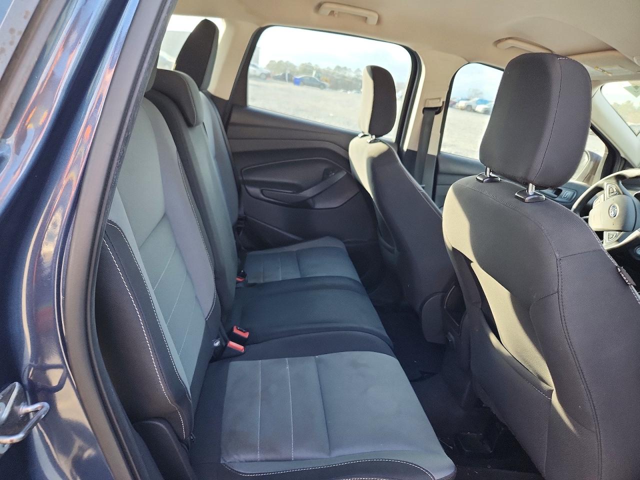 2018 FORD ESCAPE S photo 11