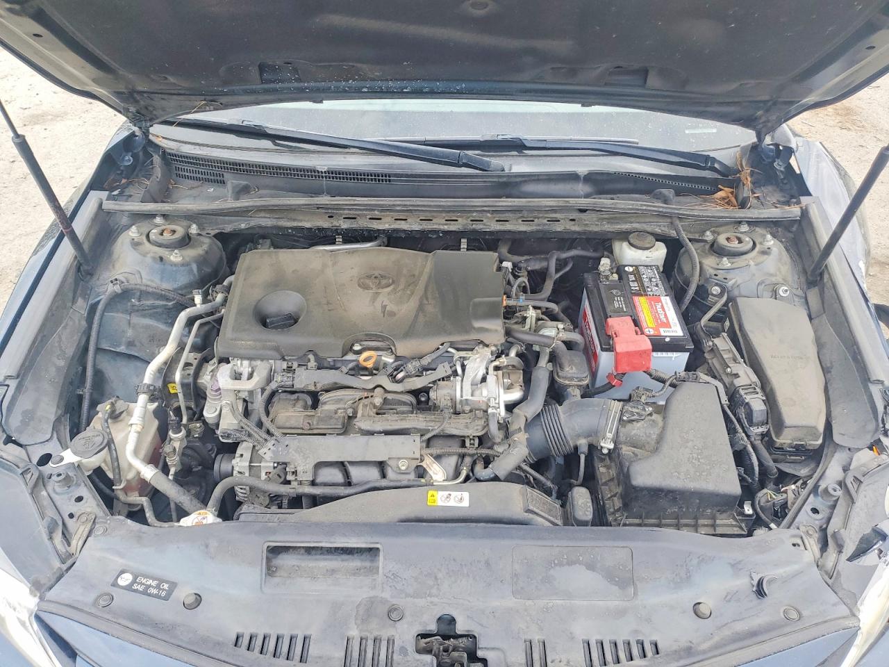 2020 TOYOTA CAMRY LE photo 21