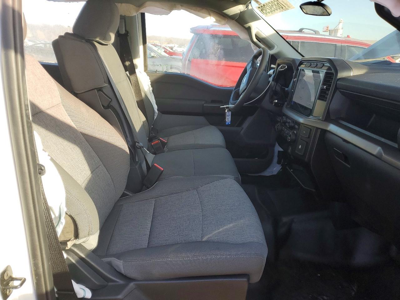 2024 FORD F150 XL photo 7