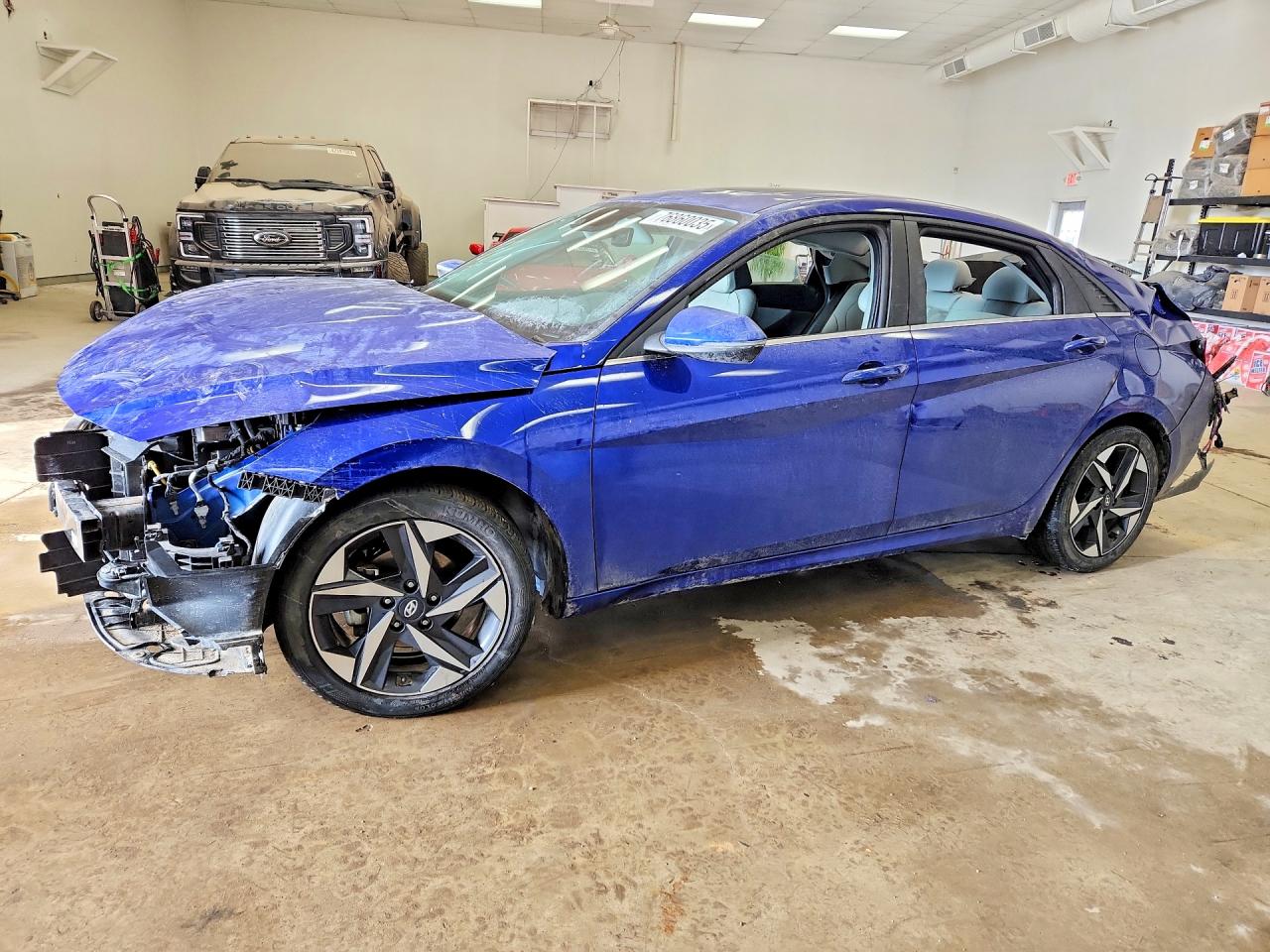 2023 HYUNDAI ELANTRA