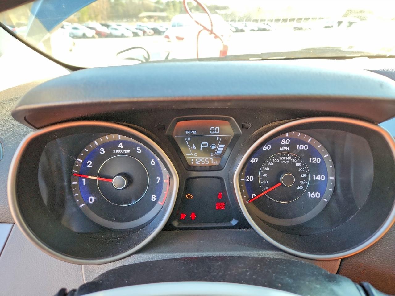 2015 HYUNDAI ELANTRA SE photo 25