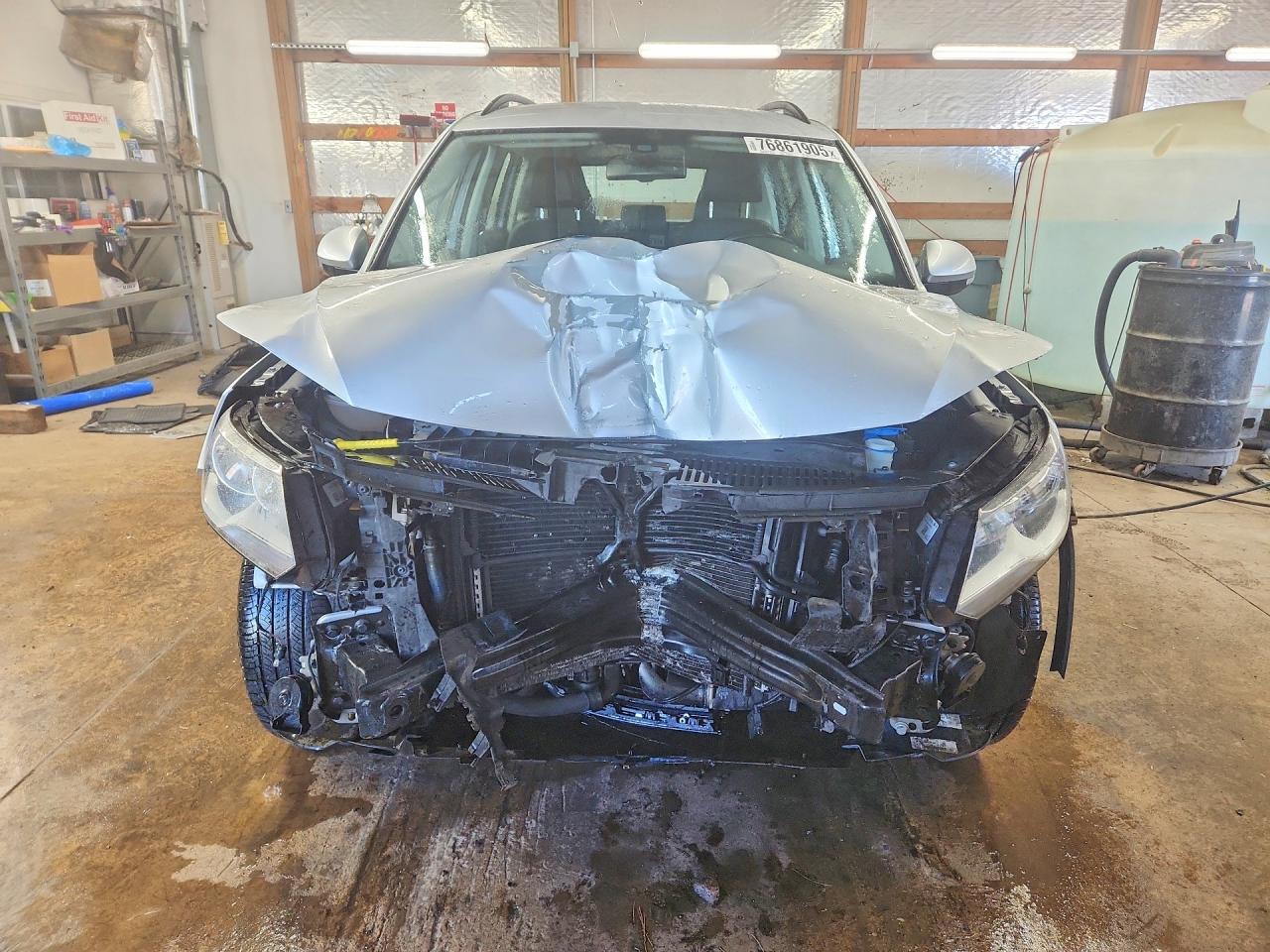 2017 VOLKSWAGEN TIGUAN S photo 13