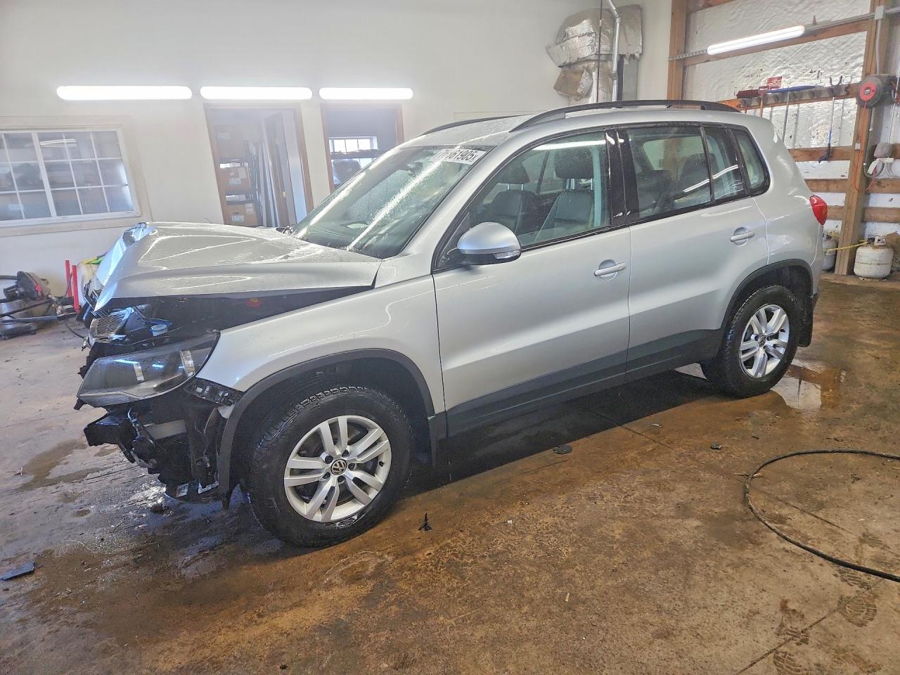 2017 VOLKSWAGEN TIGUAN