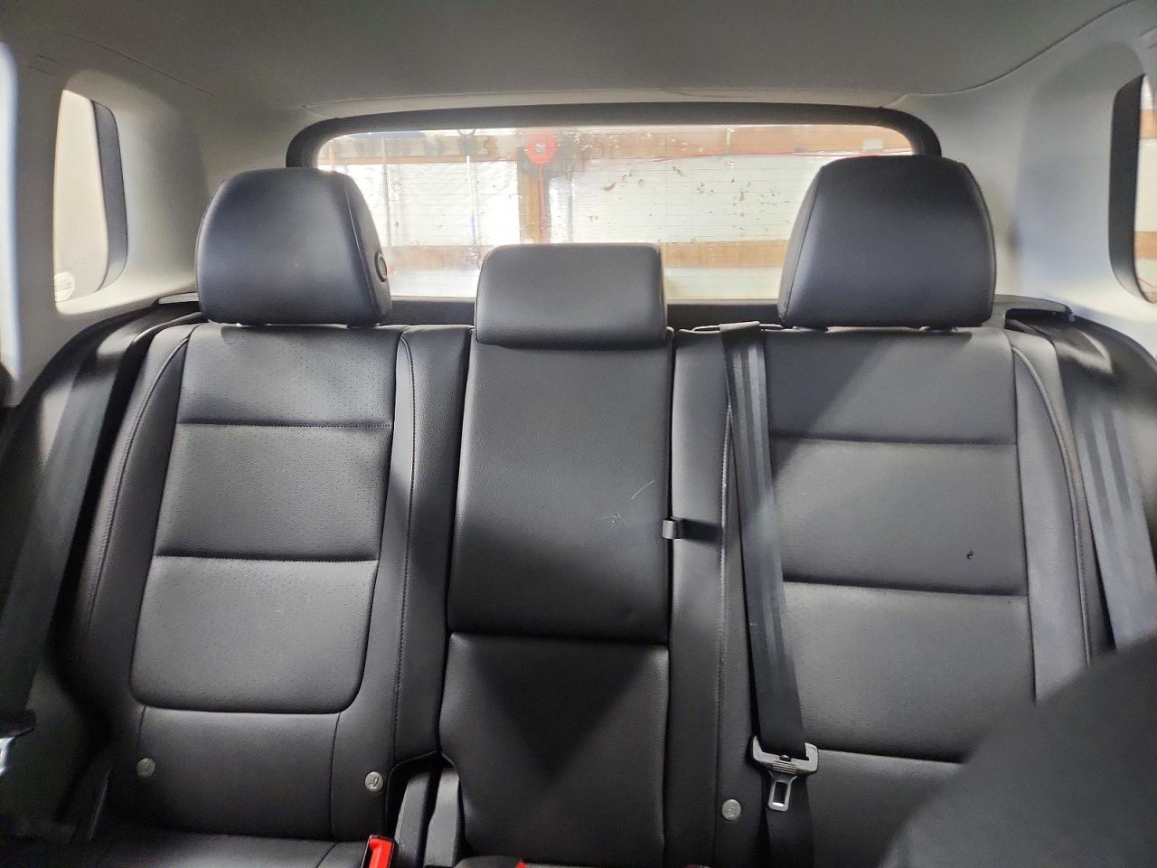 2017 VOLKSWAGEN TIGUAN S photo 28