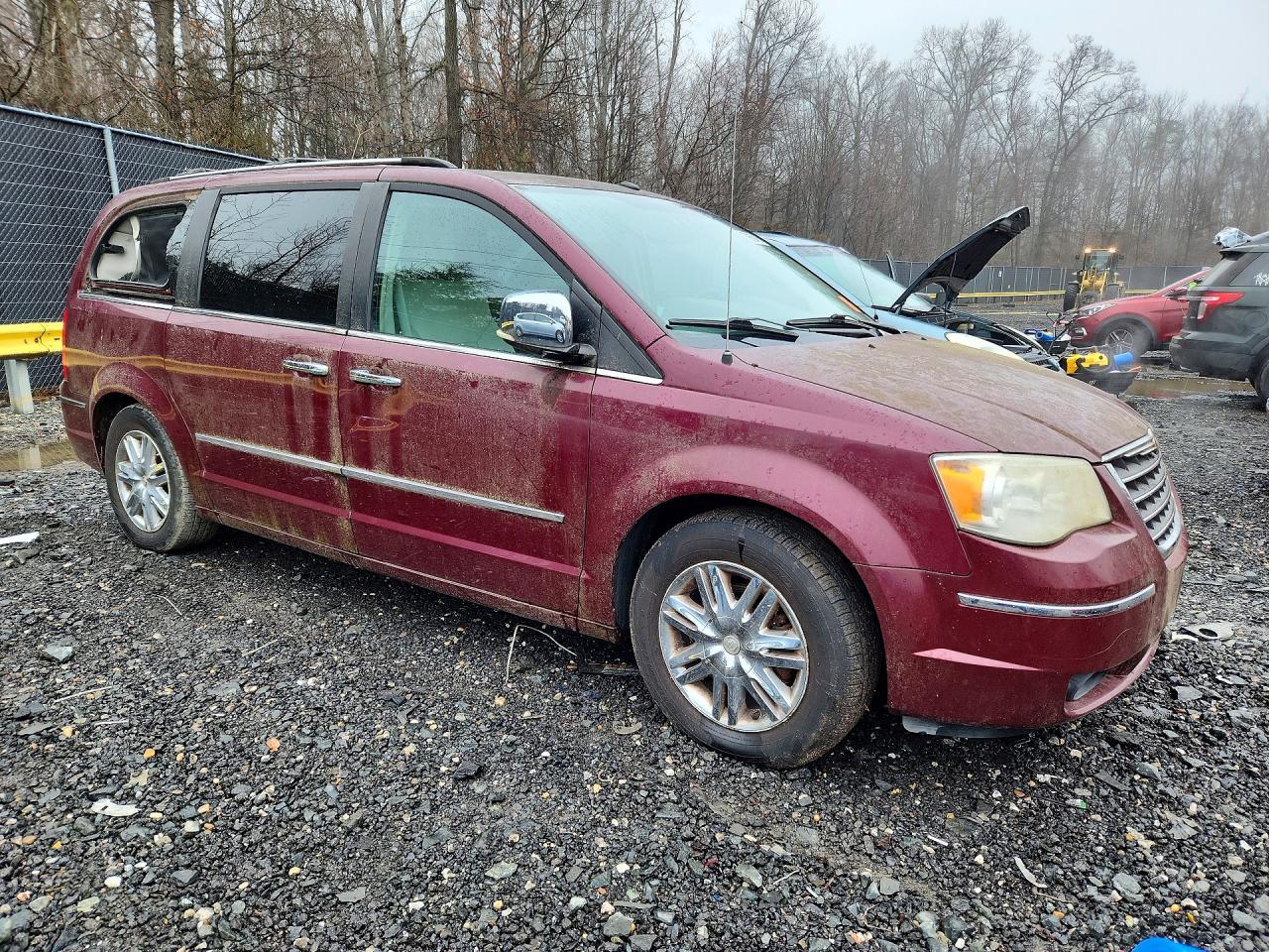 2008 CHRYSLER TOWN & COUNTRY LIMITED photo 4