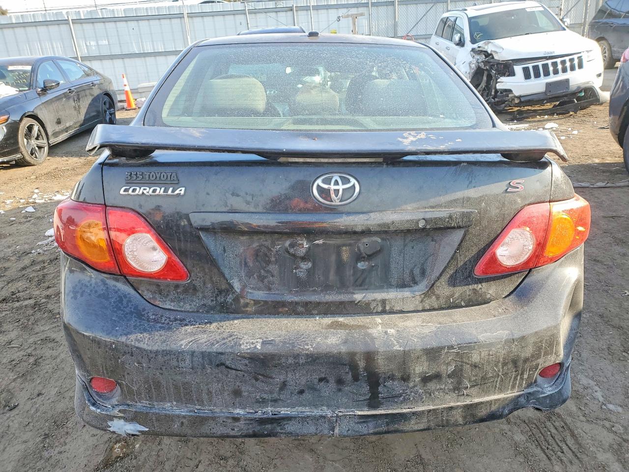 2010 TOYOTA COROLLA BASE photo 11