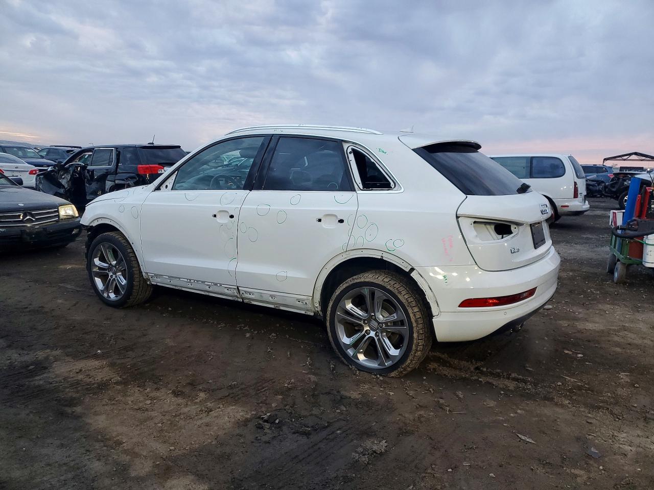2018 AUDI Q3 PREMIUM PLUS photo 2
